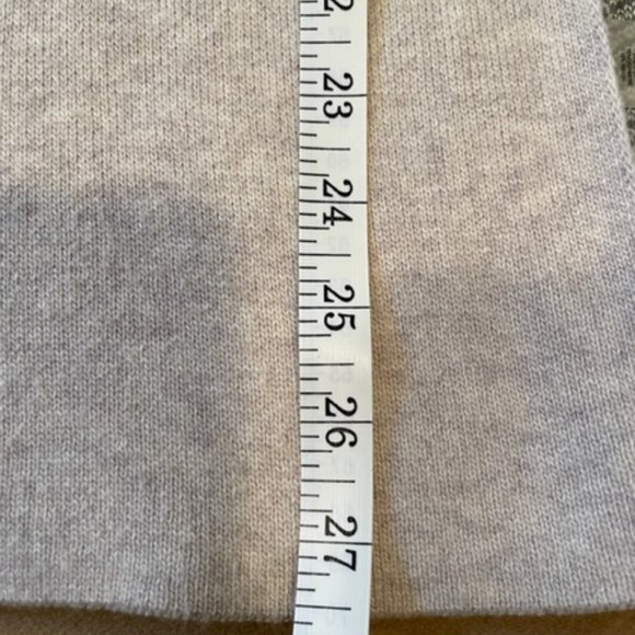 Sioni Knit Wrap - Size Small/Medium - Picture 10 of 10